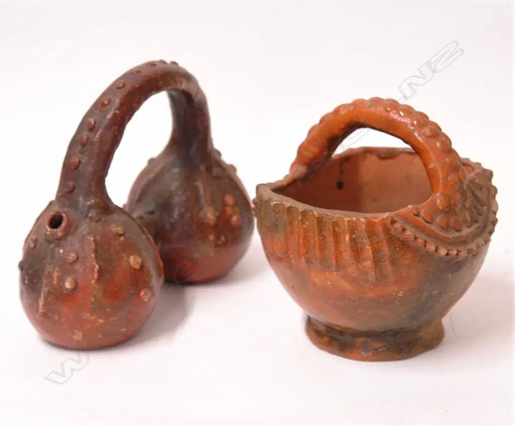 Two old Fijian Lapita type pottery vessels Image 1++